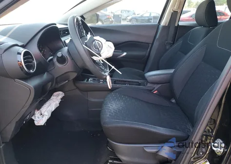 2021 Nissan Kicks Sv z USA, uszkodzony, nr VIN 3N1CP5CV0ML468853